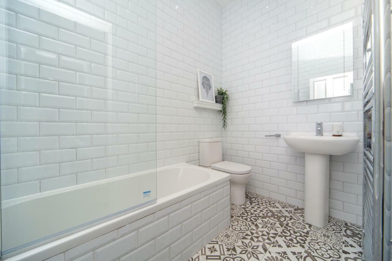 Meadowville Apartment Единбург Екстериор снимка
